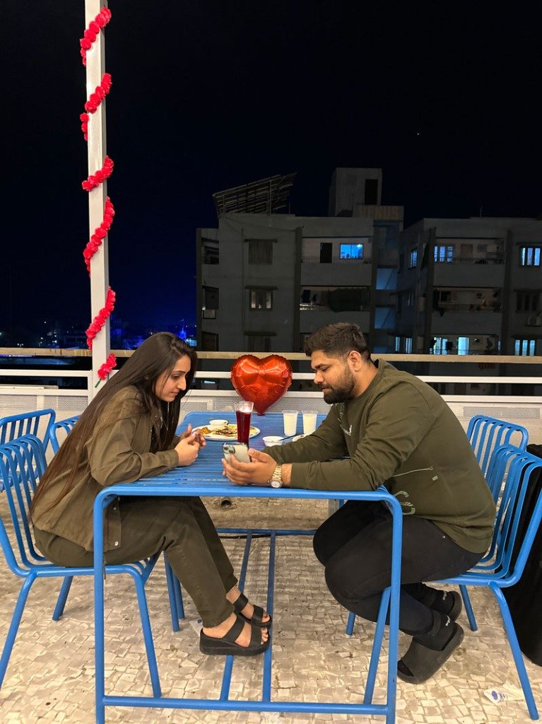 Anniversaries & Dinners